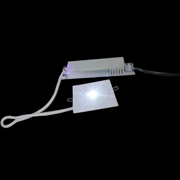ضوء الطوارئ المصمم على بطارية IP20 مع بطارية احتياطية 3W SMD LED أبيض